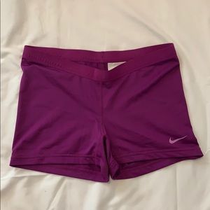 Woman’s Nike Golf Tour Performance shorts.